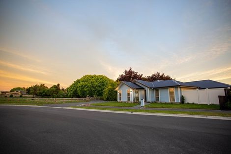 Photo of property in 25 Haughey Drive, Mairehau, Christchurch, 8052