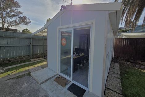 Photo of property in 195 Stokes Valley Road, Stokes Valley, Lower Hutt, 5019