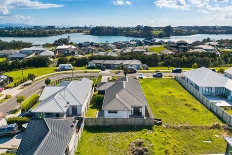 Photo of property in 9 Wheriko Avenue, Glenbrook, 2681