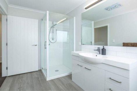 Photo of property in 4 Mckerrow Place, Featherston, 5710