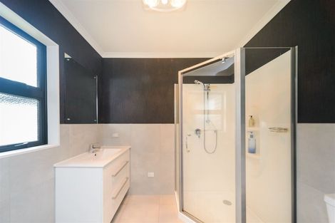 Photo of property in 12a Conway Place, Terrace End, Palmerston North, 4410