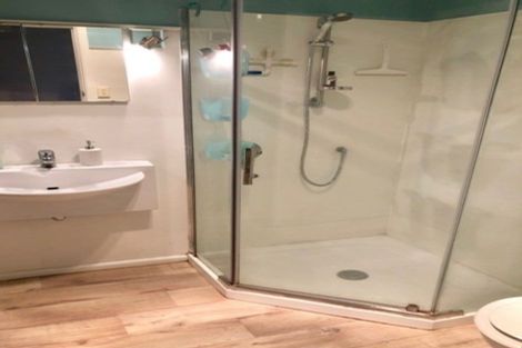 Photo of property in 5 Watkins Drive, Rangiora, 7400