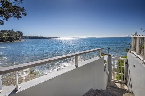 Photo of property in 67 Rothesay Bay Road, Rothesay Bay, Auckland, 0630