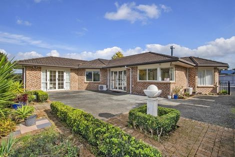 Photo of property in 14 Chatsfield Place, Te Kamo, Whangarei, 0112