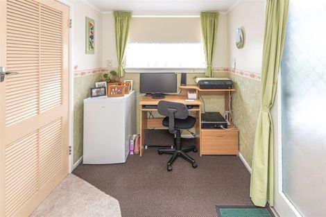 Photo of property in 33 Moore Avenue, Tawhero, Whanganui, 4501