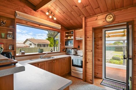 Photo of property in 8 Kahikatea Street, Murupara, 3025