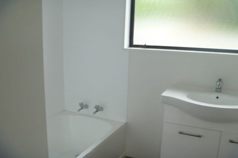 Photo of property in 21c Fort Richard Road, Otahuhu, Auckland, 1062