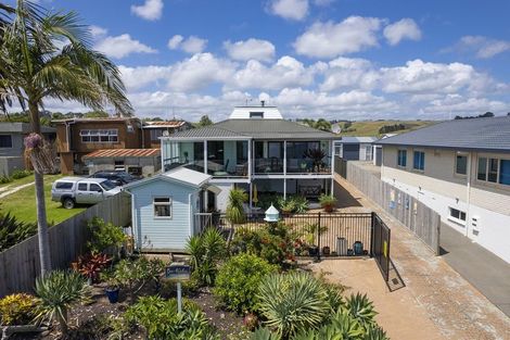 Photo of property in 104 State Highway 10, Coopers Beach, 0420