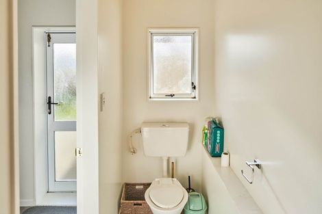 Photo of property in 279 Dowse Drive, Maungaraki, Lower Hutt, 5010