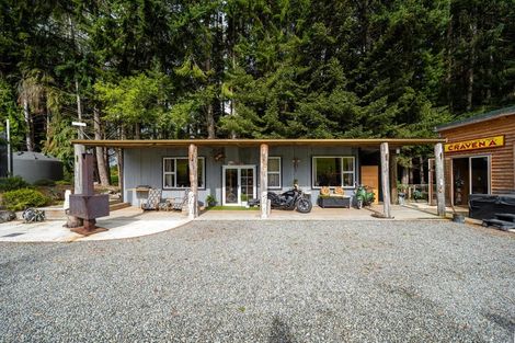 Photo of property in 84 Cover Street, Lumsden, 9730