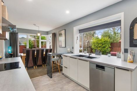 Photo of property in 1/11 Harris Crescent, Papanui, Christchurch, 8053