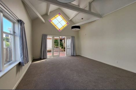 Photo of property in 23 Milton Street, Berhampore, Wellington, 6023