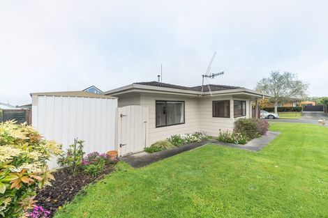 Photo of property in 50 Raglan Avenue, Cloverlea, Palmerston North, 4412