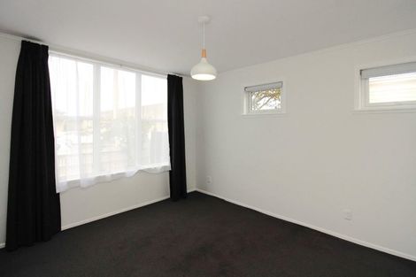 Photo of property in 3 Central Terrace, Alicetown, Lower Hutt, 5010