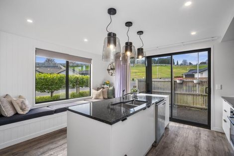 Photo of property in 2 Kamokore Glade, Pyes Pa, Tauranga, 3112
