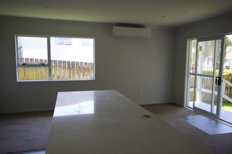 Photo of property in 2 Frank Hewitt Street, Pukekohe, 2120