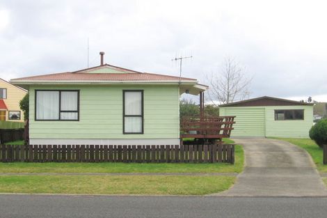 Photo of property in 103 Lorraine Place, Whangamata, 3620