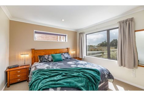 Photo of property in 16 Thorndon Close, Kirwee, Darfield, 7571