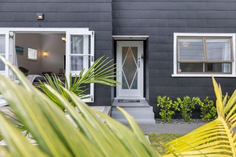 Photo of property in 35 Ngatai Road, Otumoetai, Tauranga, 3110