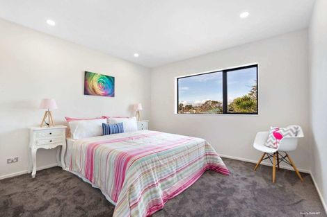 Photo of property in 18b Riverpark Crescent, Henderson, Auckland, 0610