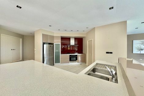 Photo of property in 45 Harry Dreadon Road, Opaheke, Papakura, 2584