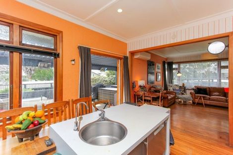 Photo of property in 2 Norman Street, Lower Vogeltown, New Plymouth, 4310