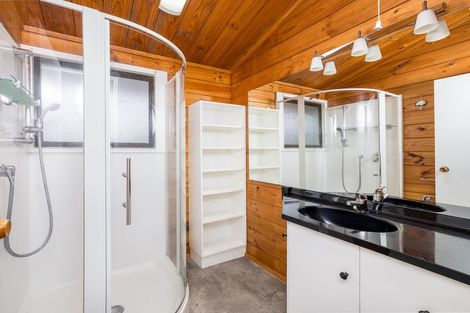 Photo of property in 1 Andrew Street, Waimate, 7924