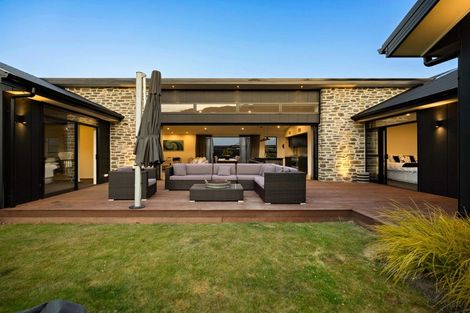 Photo of property in 13 Sapphire Spring Rise, Wanaka, 9305