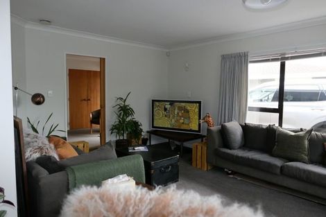 Photo of property in 88 Belvedere Avenue, Waikanae, 5036
