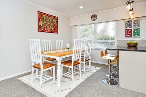 Photo of property in 10 Kavanagh Place, Opaheke, Papakura, 2113