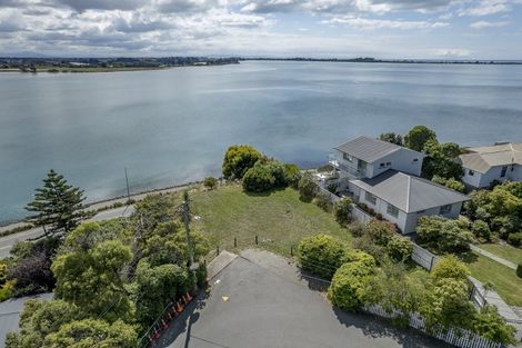 Photo of property in 3 Quarry Road, Mount Pleasant, Christchurch, 8081