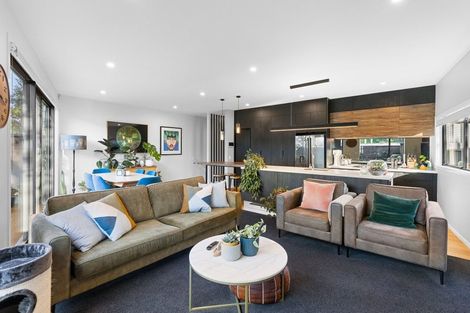 Photo of property in 3 Salmont Place, Kelburn, Wellington, 6012