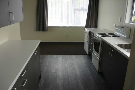 Photo of property in 57 Banks Street, Marfell, New Plymouth, 4310