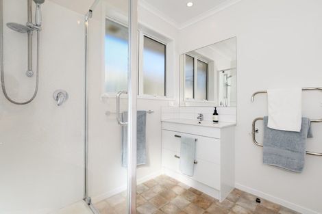 Photo of property in 124 Rowesdale Drive, Ohauiti, Tauranga, 3112