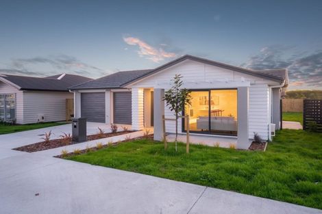 Photo of property in 14 Aero Place, Takanini, 2112