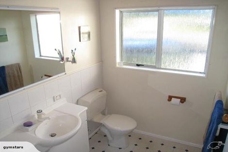 Photo of property in 5a Anzia Way, Johnsonville, Wellington, 6037