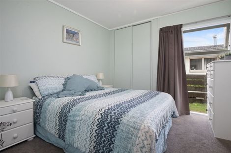 Photo of property in 6 Park Estate Road, Rosehill, Papakura, 2113