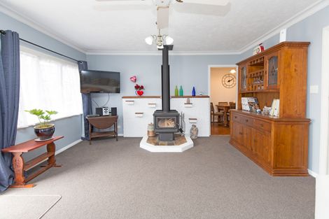 Photo of property in 1/680 Whangaparaoa Road, Stanmore Bay, Whangaparaoa, 0932