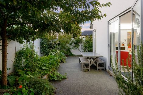 Photo of property in 1/64 Hewitts Road, Merivale, Christchurch, 8014