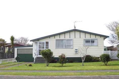 Photo of property in 3 Towai Street, Inglewood, 4330