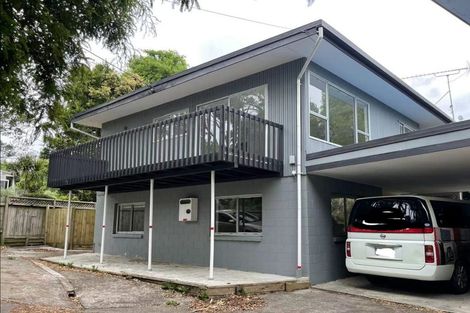 Photo of property in 1/663 Beach Road, Rothesay Bay, Auckland, 0630