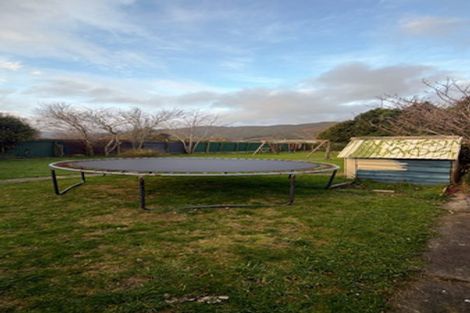 Photo of property in 64 Wellington Road, Wainuiomata, Lower Hutt, 5014