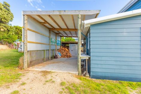 Photo of property in 46 Beach Road, Porangahau, 4293