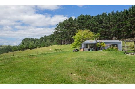Photo of property in 1093 Run Road, Tapora, Wellsford, 0977