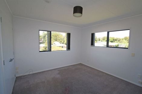 Photo of property in 4 Fantome Place, Whalers Gate, New Plymouth, 4310