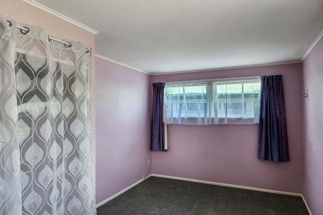 Photo of property in 40 Oregon Drive, Maoribank, Upper Hutt, 5018