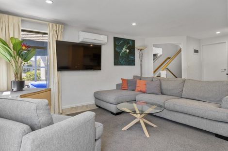 Photo of property in 1/7 Tui Street, Torbay, Auckland, 0630