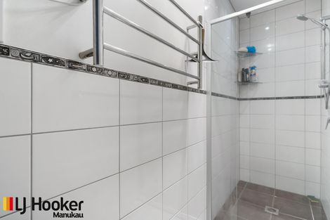 Photo of property in 328 Great South Road, Opaheke, Papakura, 2113