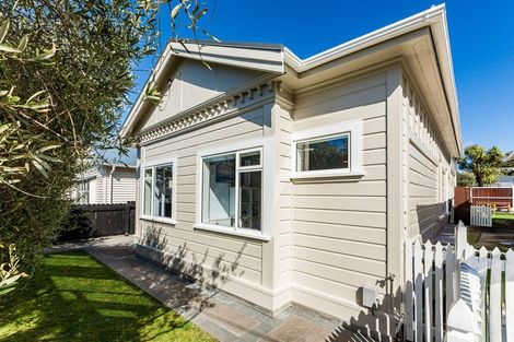 Photo of property in 37 Humber Street, Island Bay, Wellington, 6023