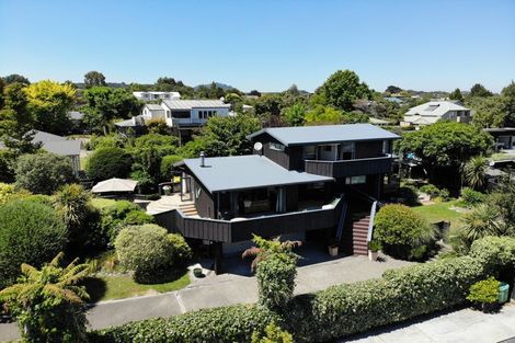 Photo of property in 27 Chesham Avenue, Waipahihi, Taupo, 3330